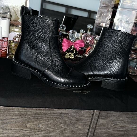 Zadig & Voltaire Empress Clous Textured Leather Ankle Boots NWOB, With Dust Bag - Picture 9 of 17